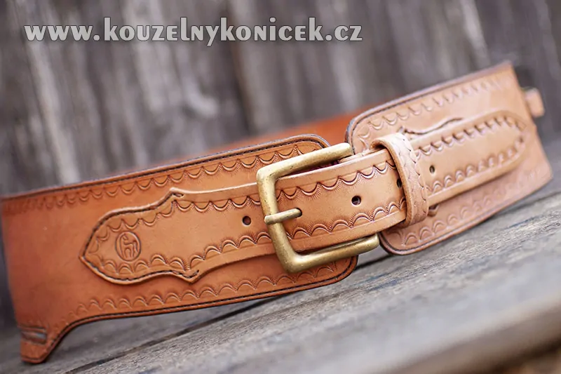 Opasek Peacemaker