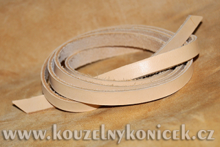 Stringy k sedlu